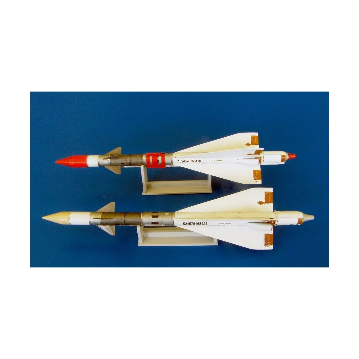 Missile R-40R - Plus model AL4043