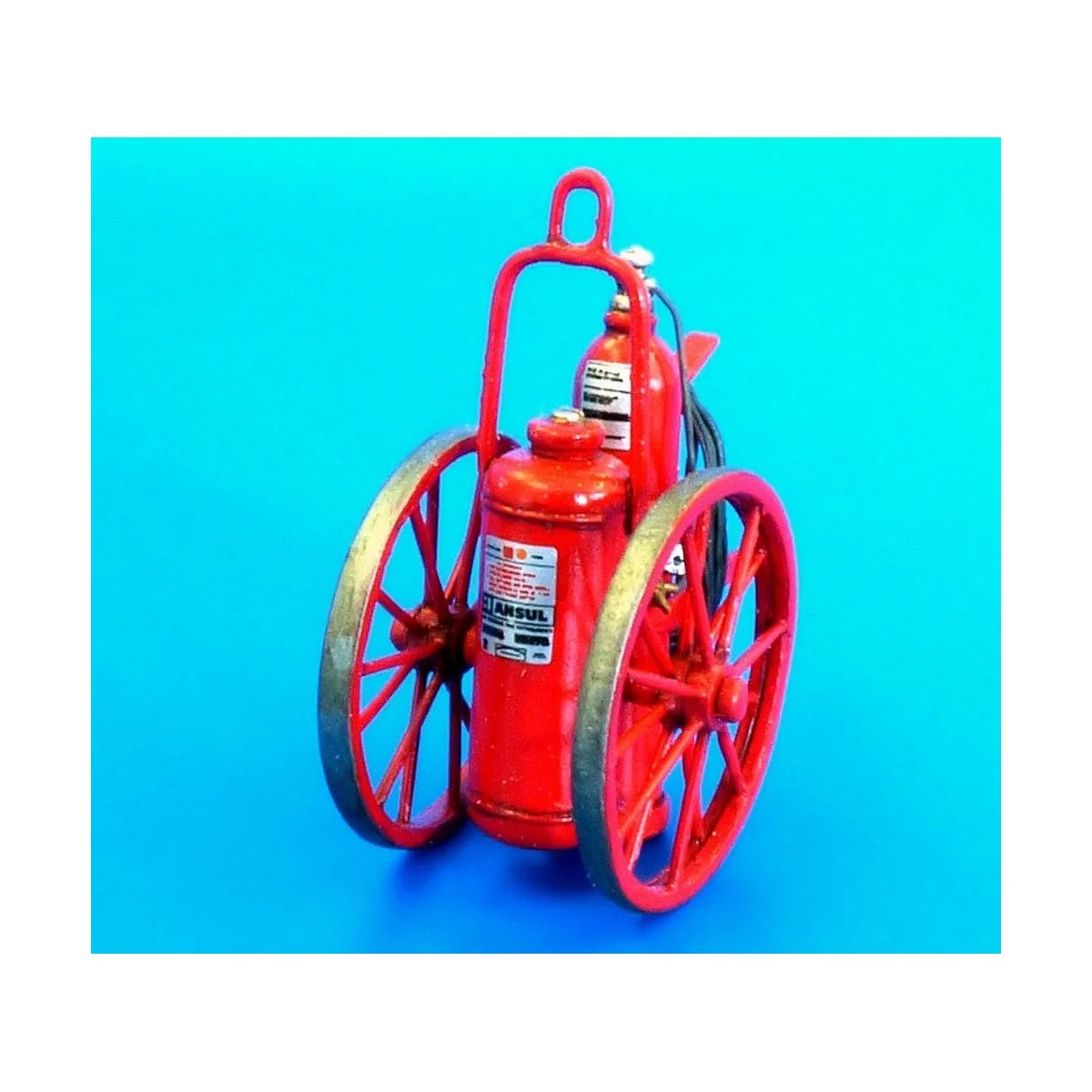Extinguisher wheeled 150LB - Plus model AL4074