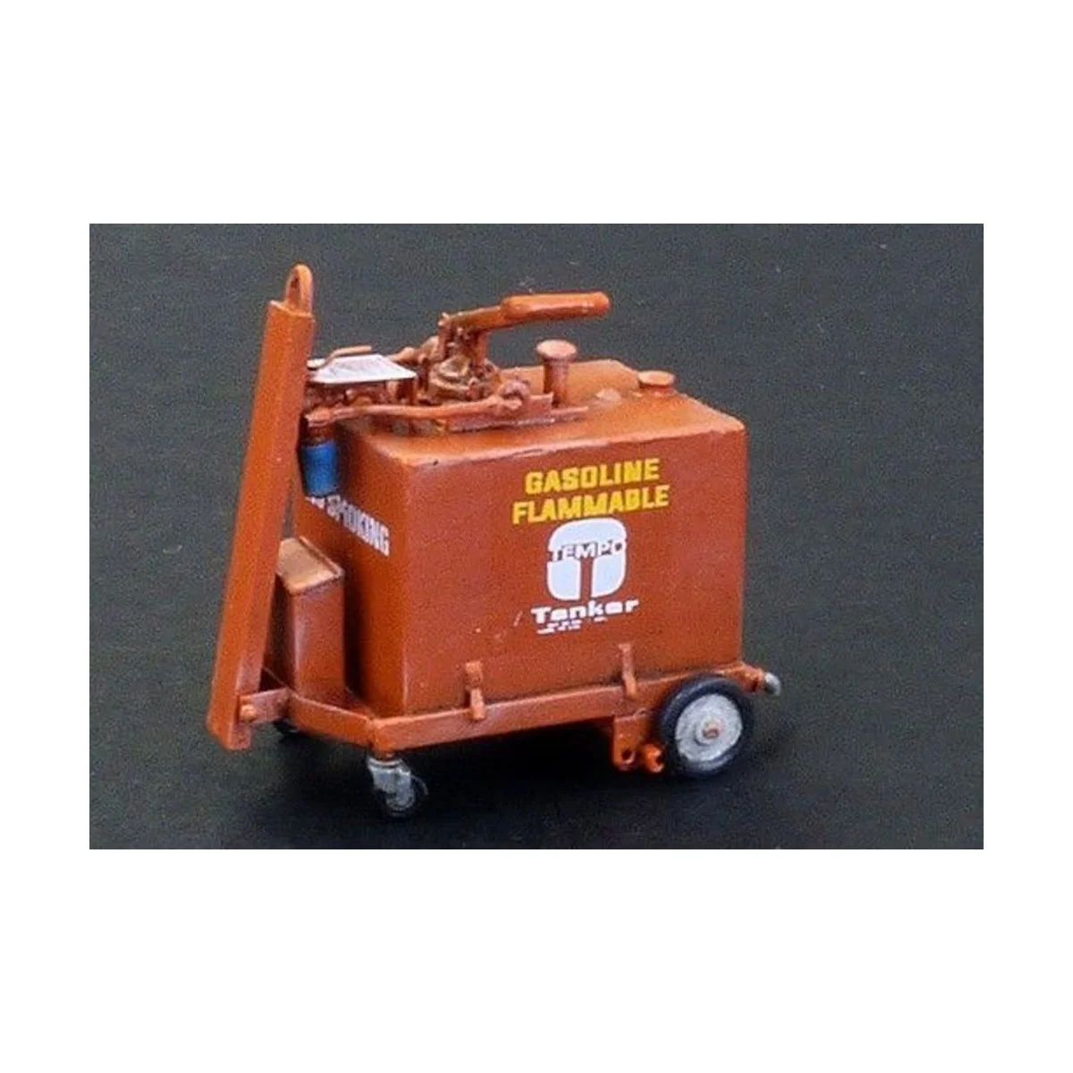 100 gallon fuel cart, 1/48 - Plus model AL4076 100 gallon fuel cart, 1/48 - Plus model AL4076