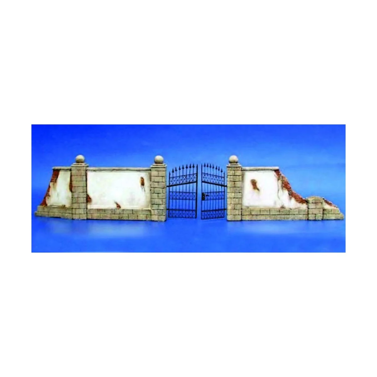 Mauer mit Metalltor - Plus model 7