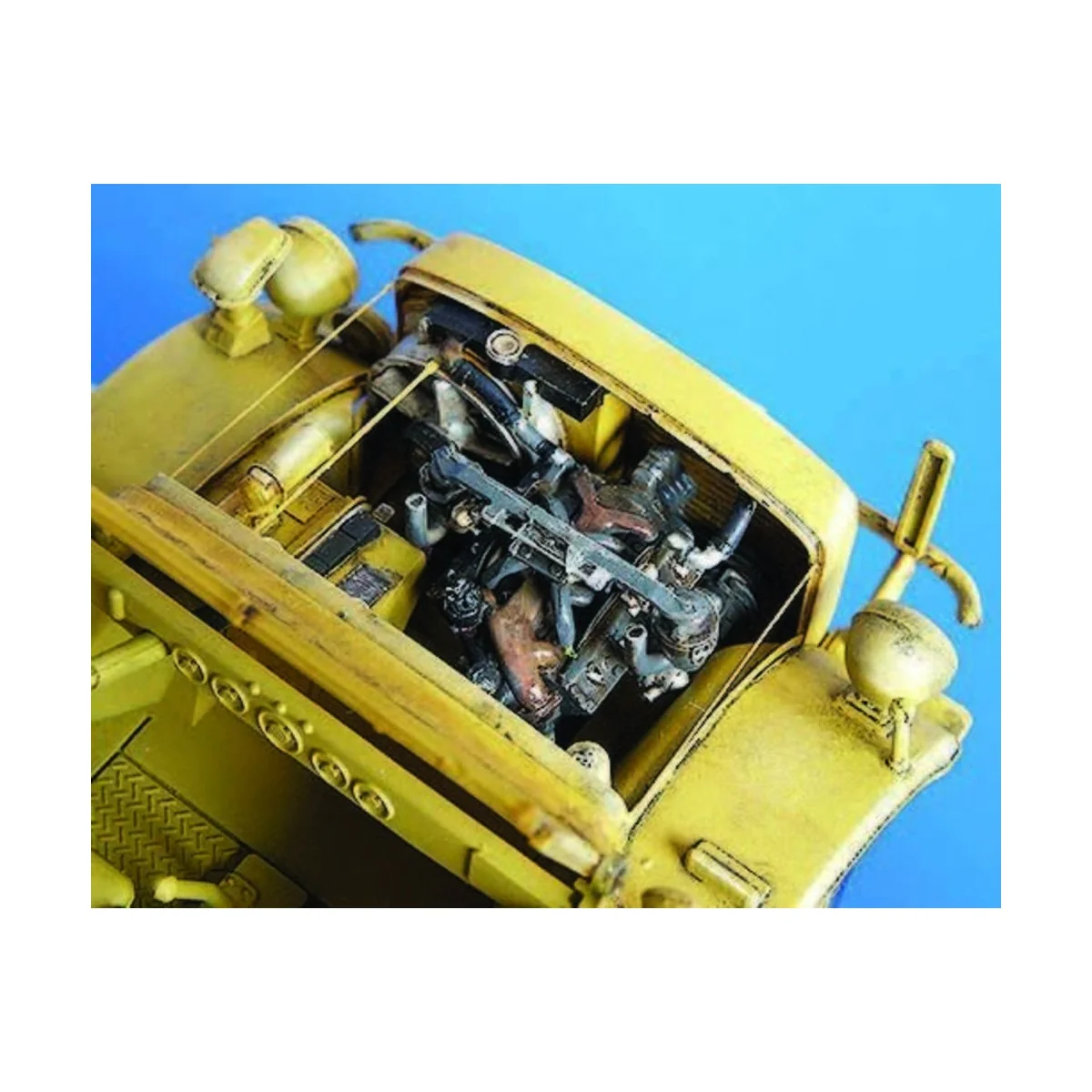Horch 1a - Motor für Italeri Bausatz - Plus model 201