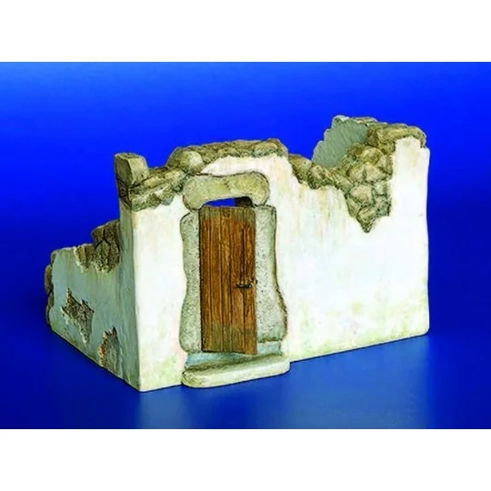 Osteuropäische Ruine, 1/35 - Plus model 209