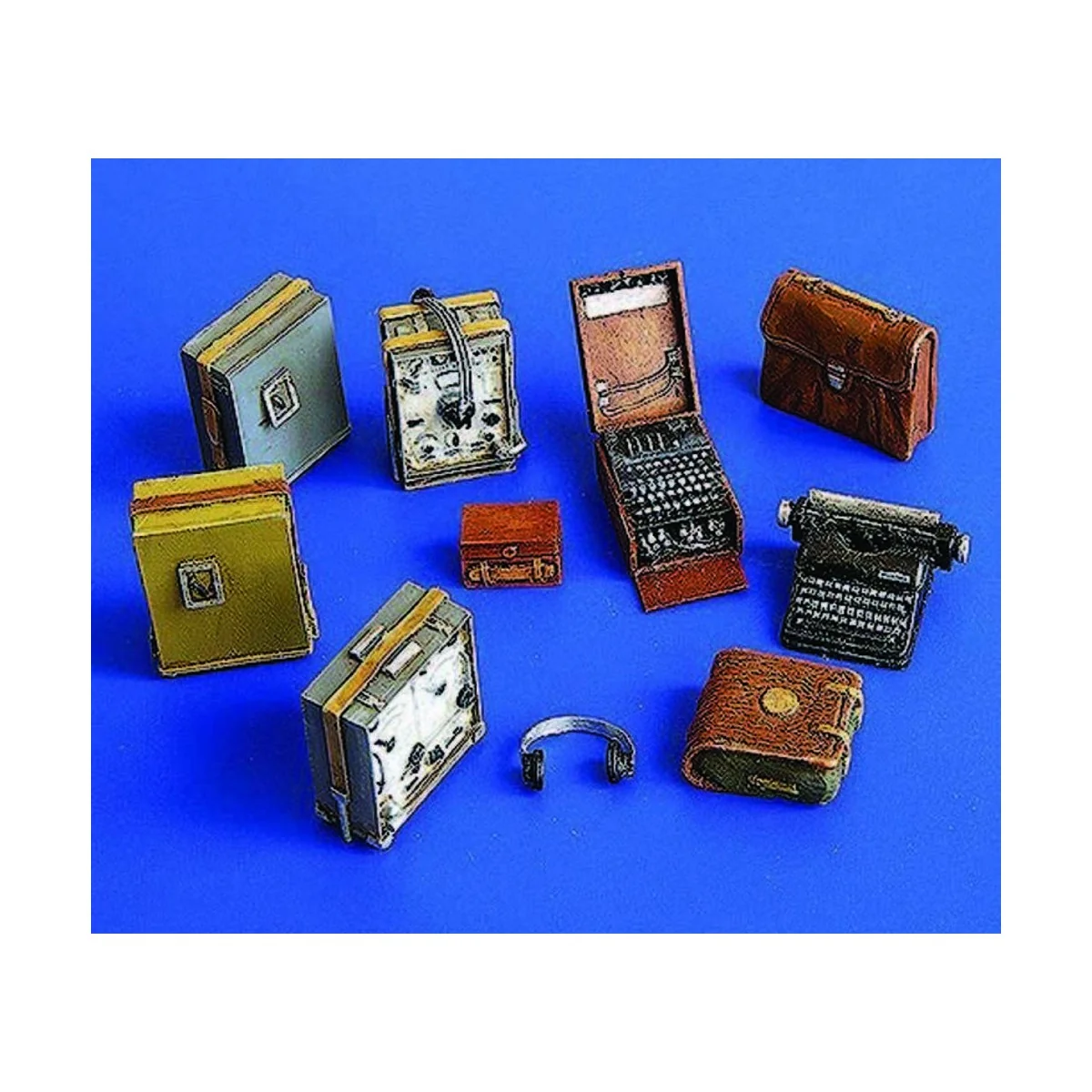 Deutsche Empfänger und Enigma Schiffriermaschine, 1/35 - Plus model...