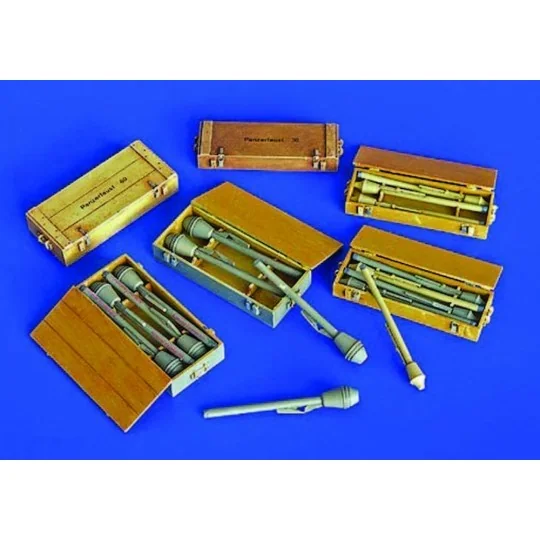 Panzerfaust 30 + 60, 1/35 - Plus model 271 Panzerfaust 30 + 60, 1/35 - Plus model 271