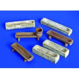 Hölzerne und steinerne Futtertröge, 1/35 - Plus model 277