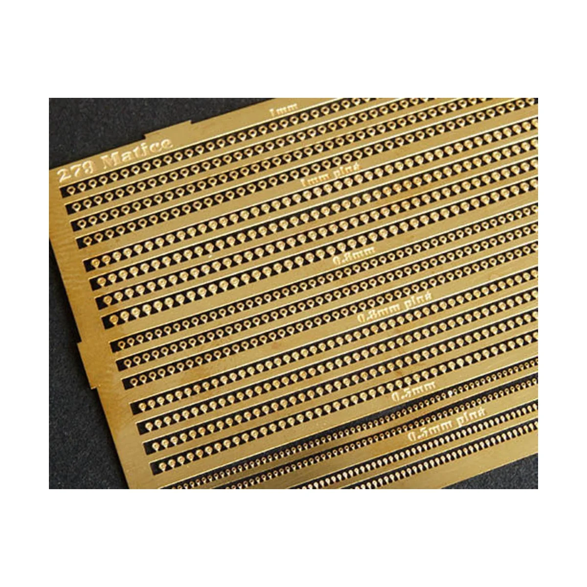 Bolzen und Muttern - Plus model 279