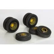 Reifen für Mercedes L4500A, 1/35 - Plus model 343