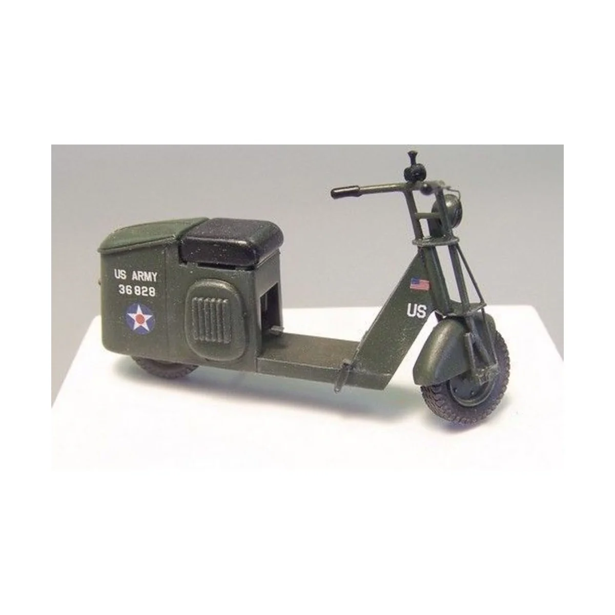 U.S. Scooter solo, 1/35 - Plus model 360 U.S. Scooter solo, 1/35 - Plus model 360