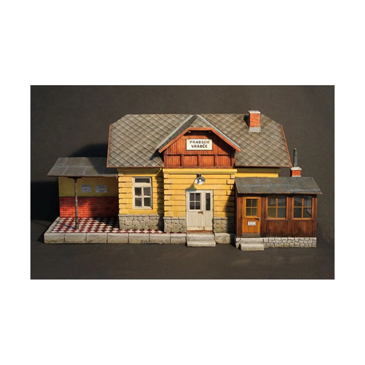 Bahnhof, 1/35 - Plus model 368