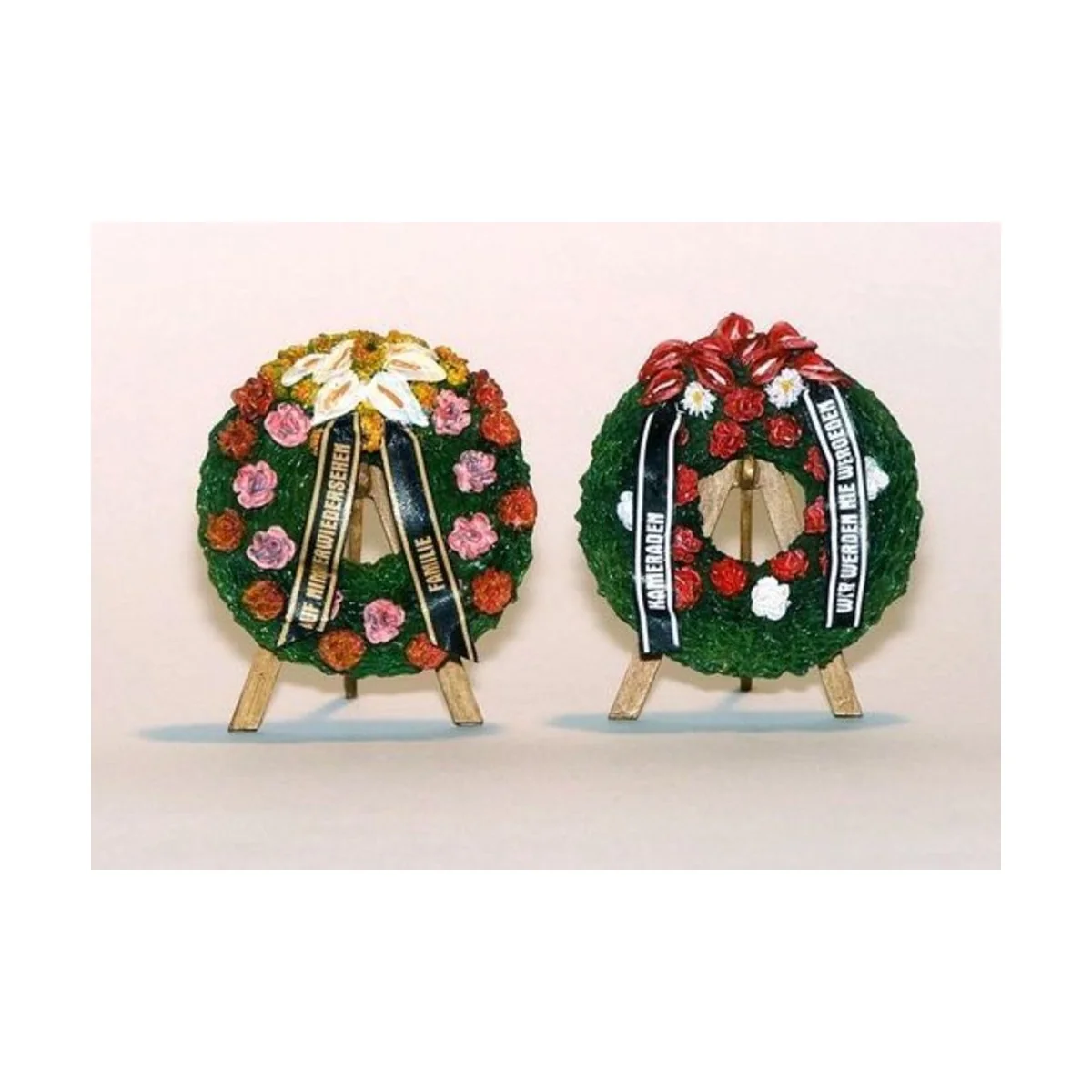 Grabkränze mit Ständern - Plus model 376