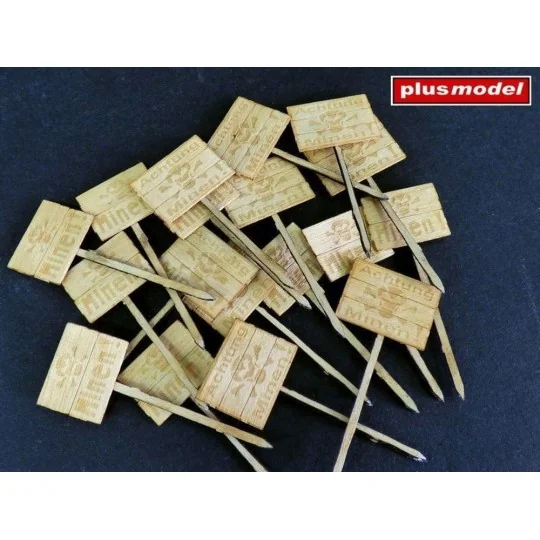 Boards "Achtung minen", 1/48 - Plus model 4019