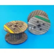 Cable reels - big, 1/48 - Plus model 4050