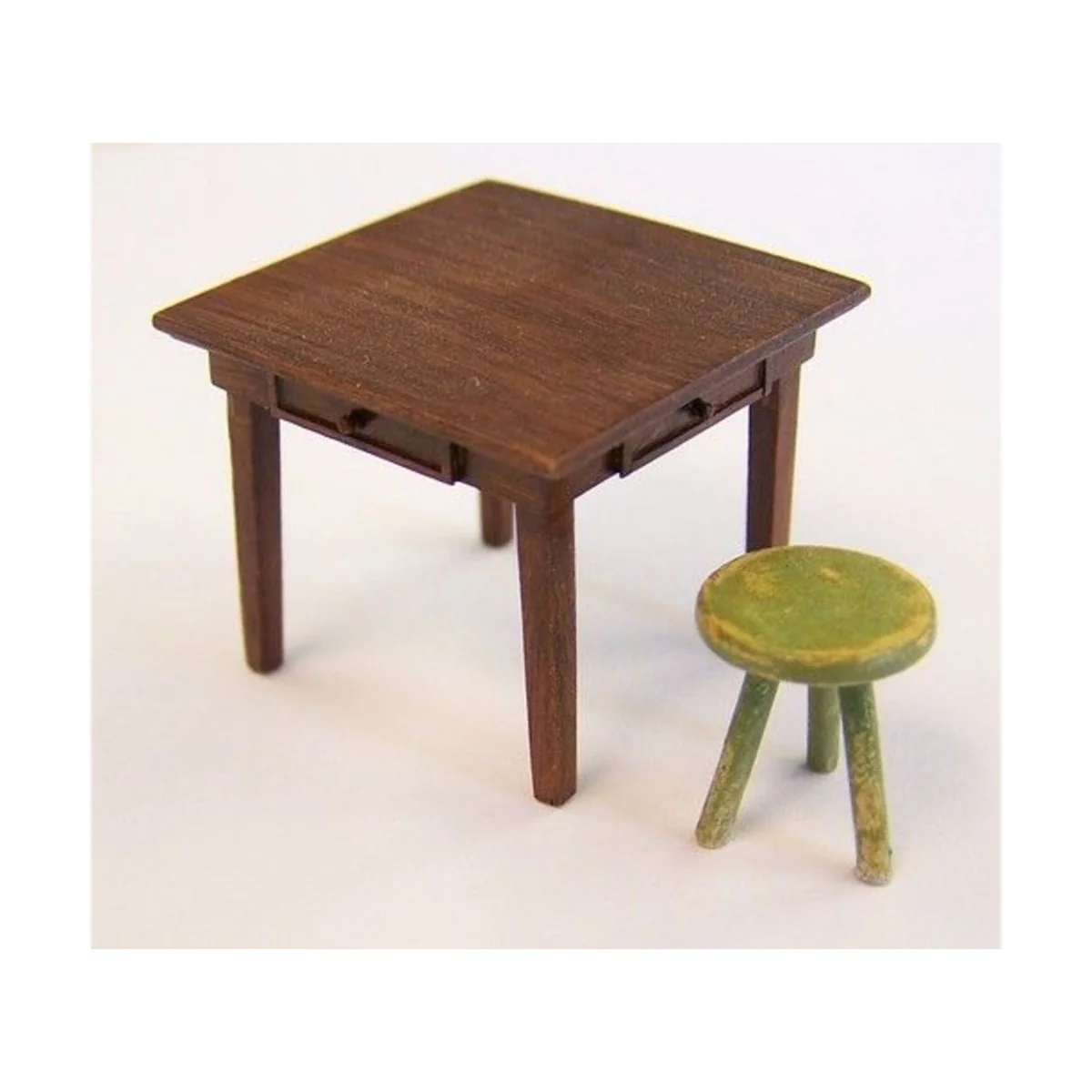Table and seat - Plus model EL048