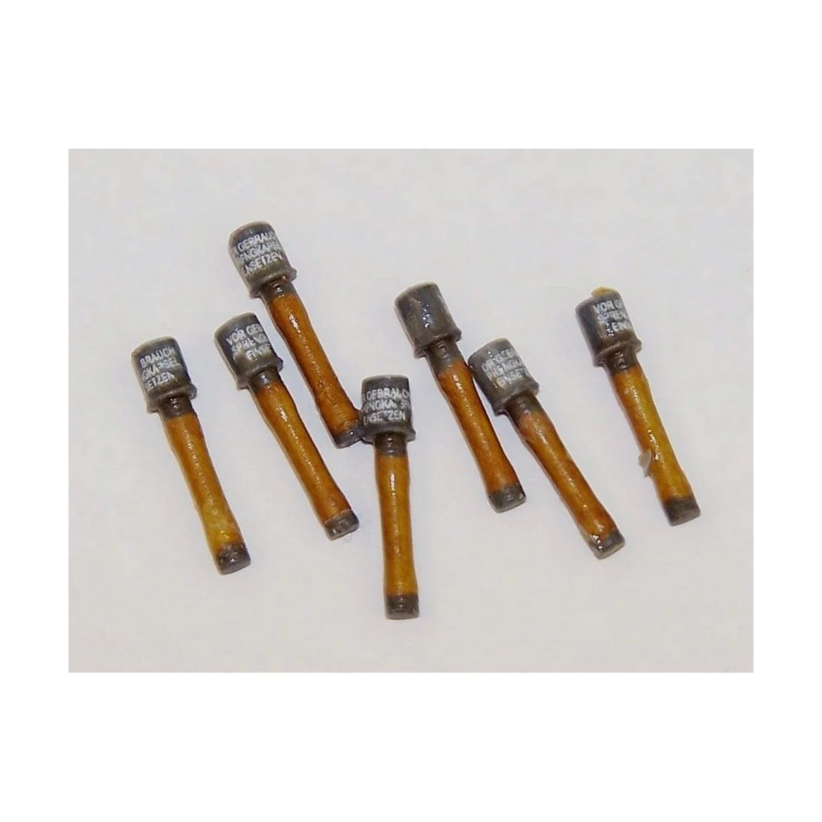 Deutsche Granaten - Plus model EL052