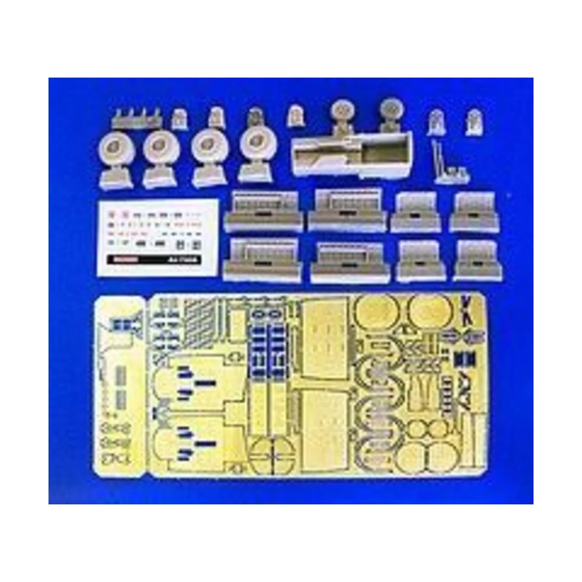 Wheel bays for EC-121 Warning Star, 1/72 - Plus model AL7006