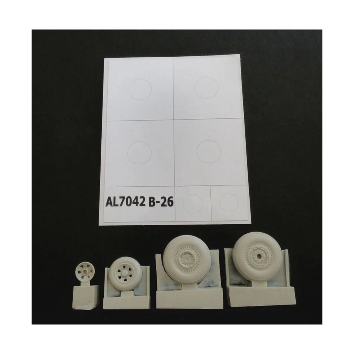 B-26 Marauder late wheels groved - Plus model AL7042