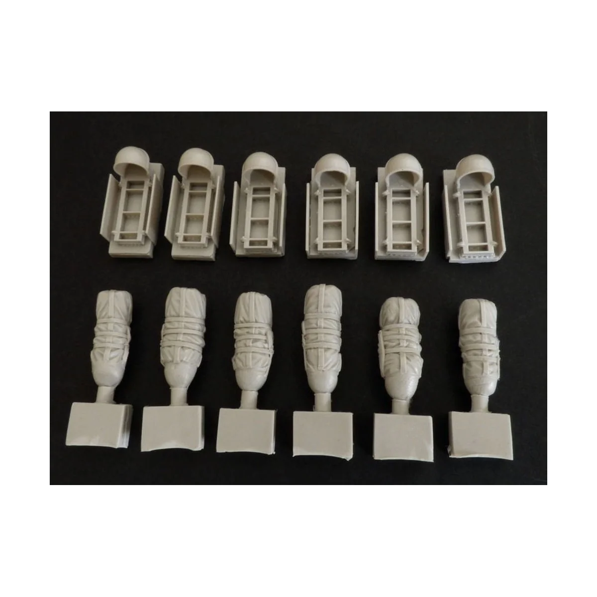 C-47 Racks for drop container, 1/72 - Plus model AL7046 C-47 Racks for drop container, 1/72 - Plus model AL7046