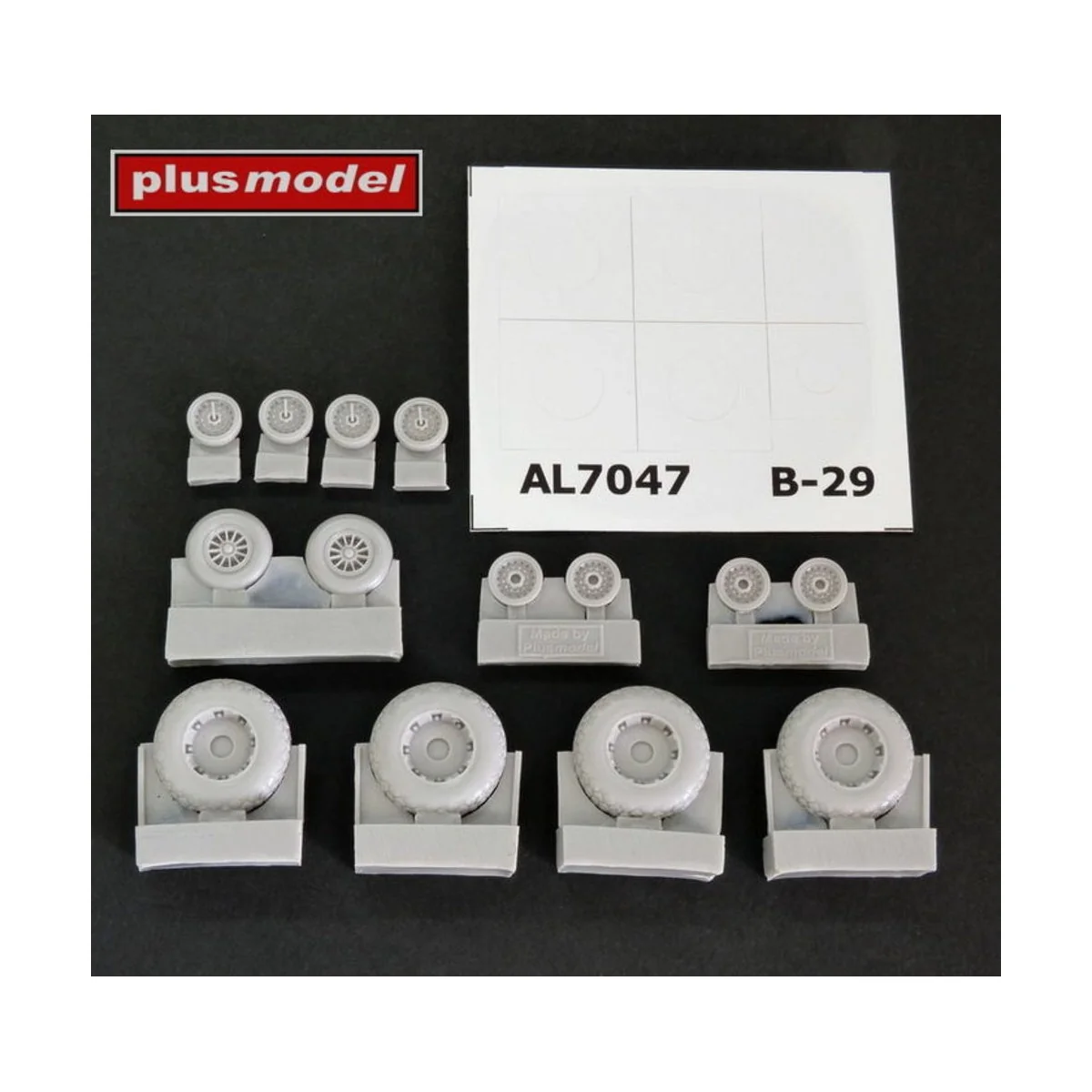 B-29 Superfortress diamond tread, 1/72 - Plus model AL7047