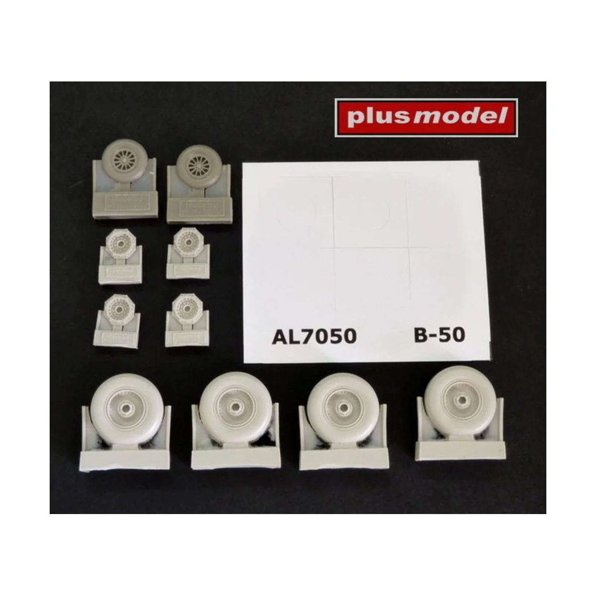 B-50 Superfortress, 1/72 - Plus model AL7050 B-50 Superfortress, 1/72 - Plus model AL7050