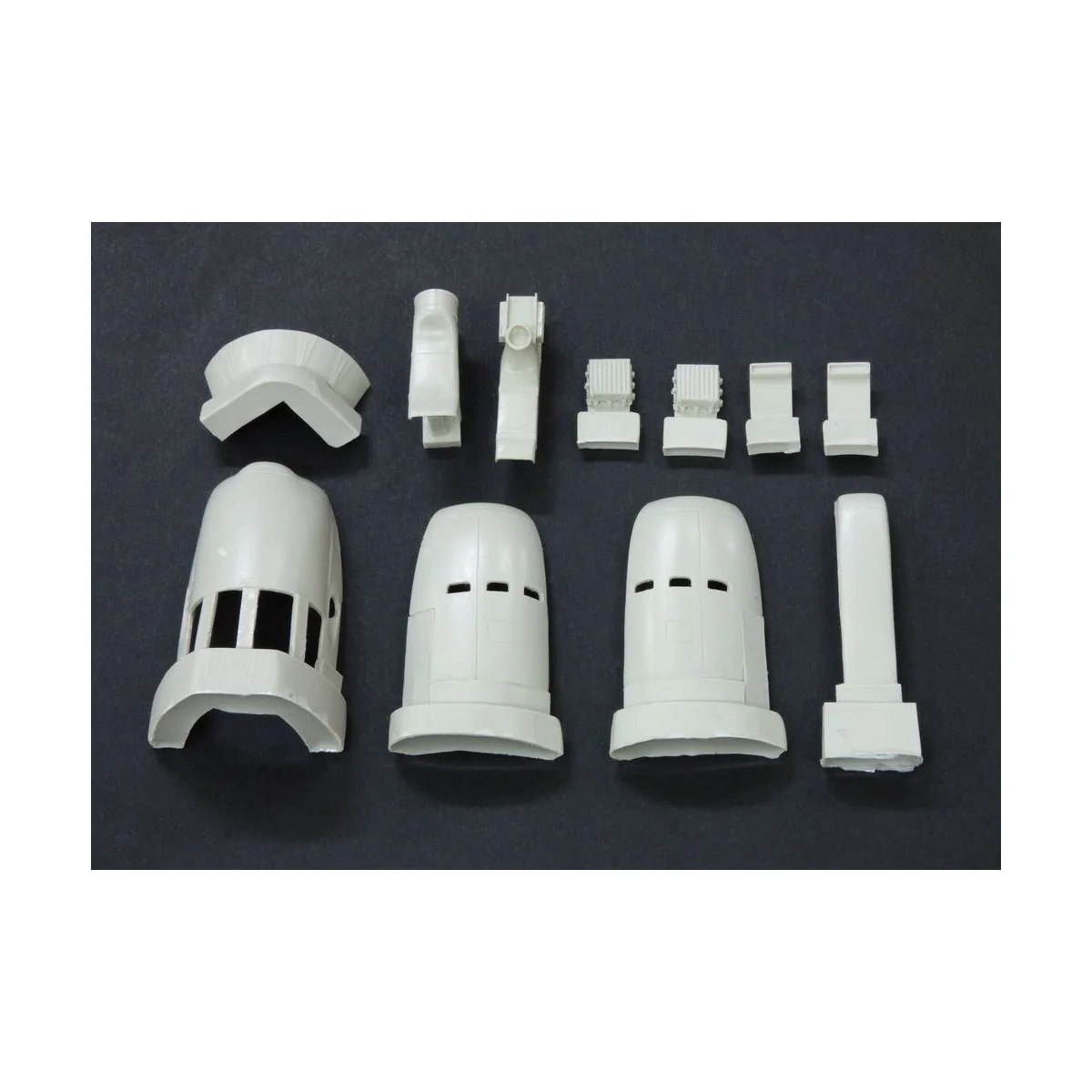 C-46 Commando engine covers, 1/72 - Plus model AL7059