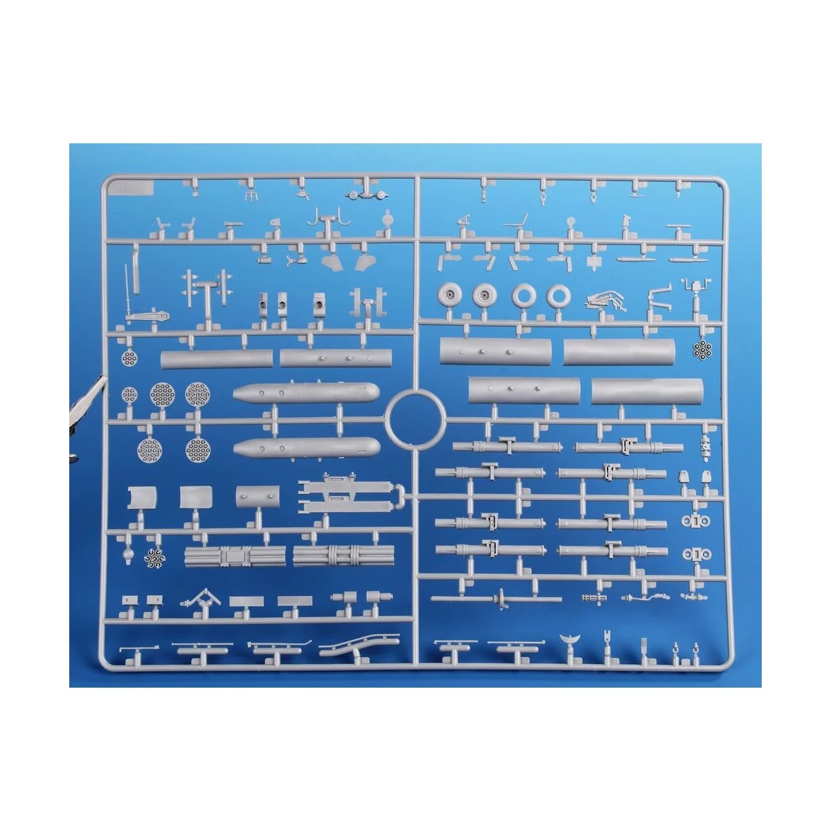 AH-1Q/S Cobra ‘Tank Hunter’ - Special Hobby 100-SH32090
