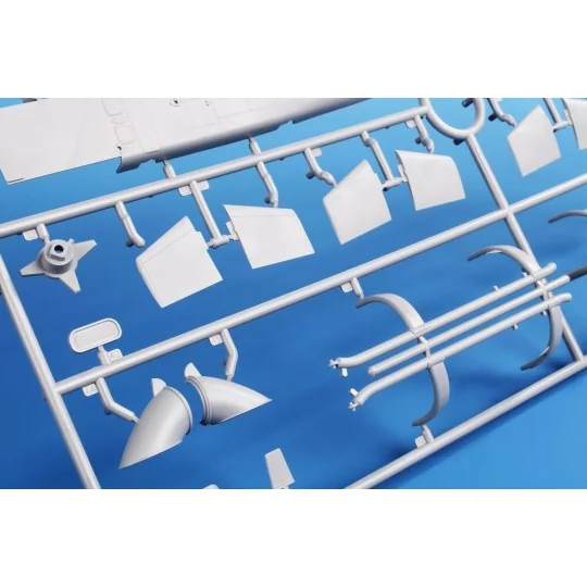 AH-1Q/S Cobra ‘Tank Hunter’, 1/32 - Special Hobby 100-SH32090 AH-1Q/S Cobra ‘Tank Hunter’, 1/32 - Special Hobby 100-SH32090