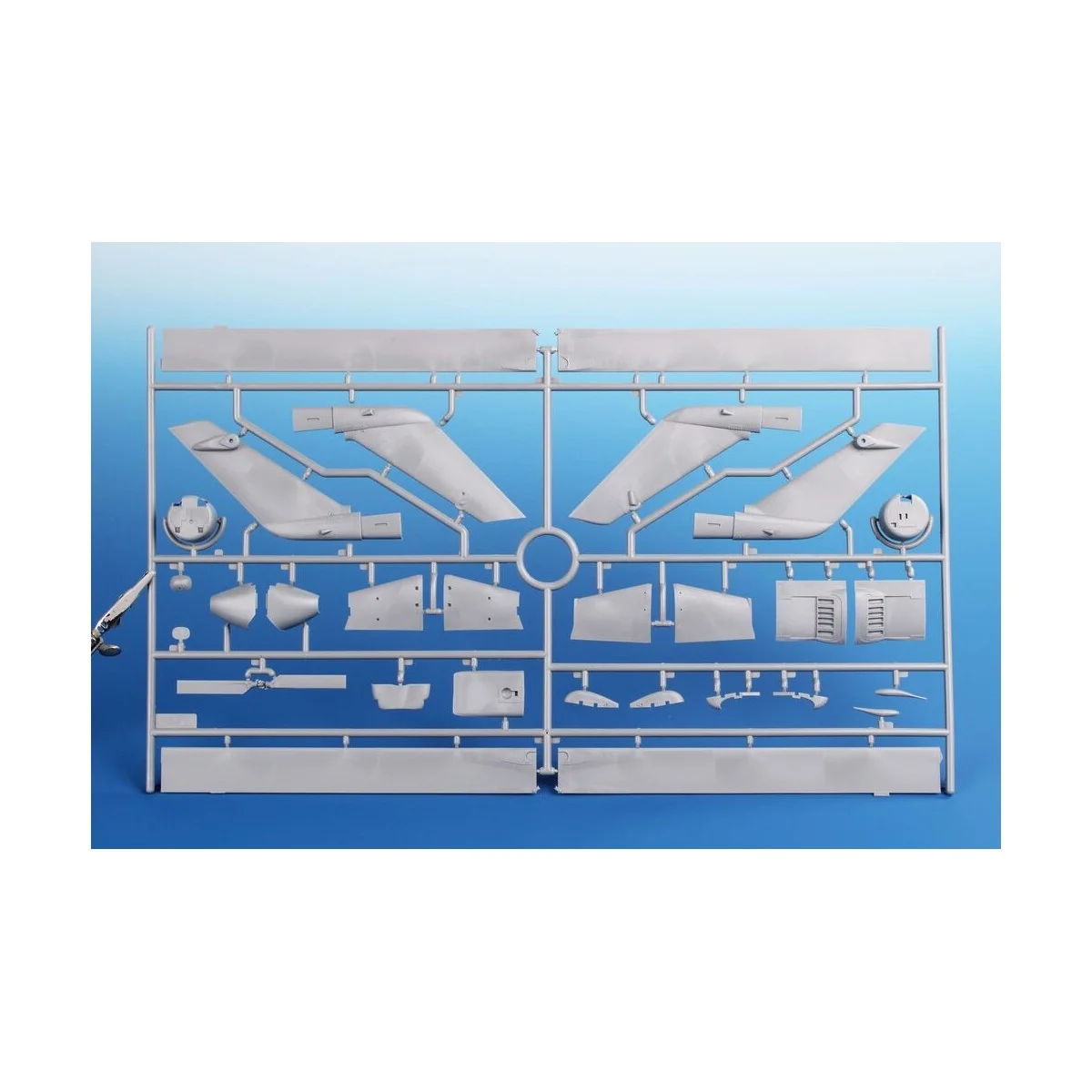AH-1Q/S Cobra ‘Tank Hunter’, 1/32 - Special Hobby 100-SH32090 AH-1Q/S Cobra ‘Tank Hunter’, 1/32 - Special Hobby 100-SH32090
