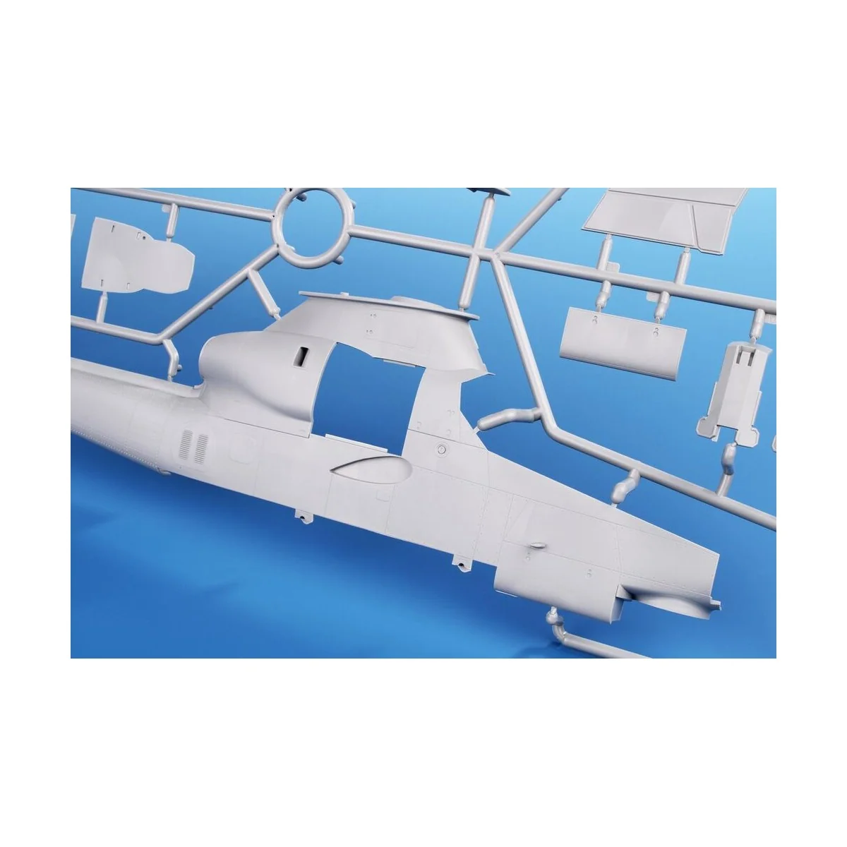 AH-1Q/S Cobra ‘Tank Hunter’, 1/32 - Special Hobby 100-SH32090 AH-1Q/S Cobra ‘Tank Hunter’, 1/32 - Special Hobby 100-SH32090