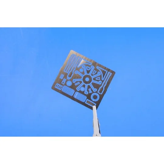 Morane-Saulnier Type N RFC Service, 1/32 - Special Hobby 100-SH32017 Morane-Saulnier Type N RFC Service, 1/32 - Special Hobby 100-SH32017