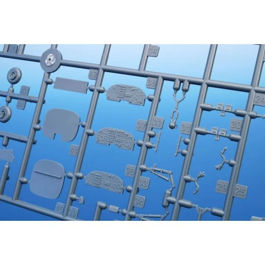 SIAI-Marchetti SF.260AM/M/W - Special Hobby 100-SH48207