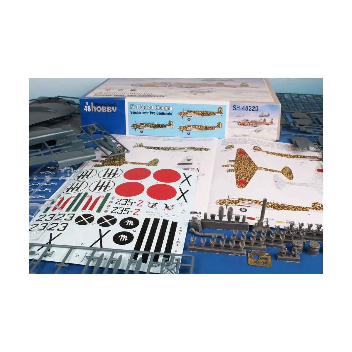 Fiat Br.20 Cicogna ‘Bomber over Two Continents’, 1/48 - Special Hob...