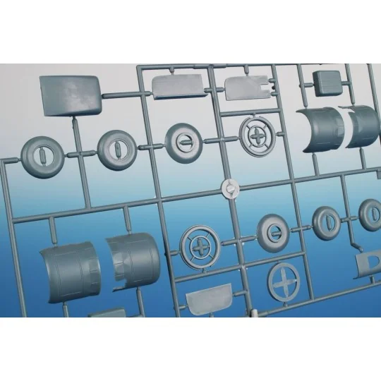 Fiat Br.20 Cicogna ‘Bomber over Two Continents’, 1/48 - Special Hob...