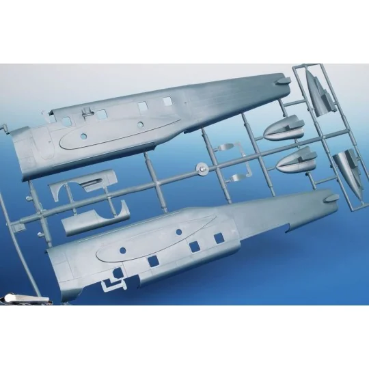 Fiat Br.20 Cicogna ‘Bomber over Two Continents’ - Special Hobby 100...