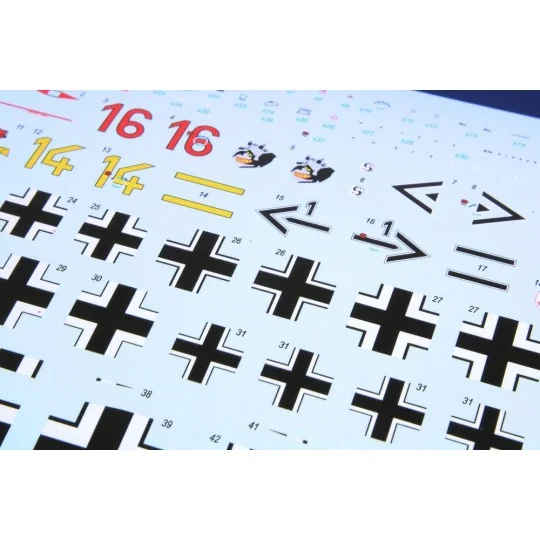 Messerschmitt Bf 109E-1 Lightly-Armed Emil - Special Hobby 100-SH72454