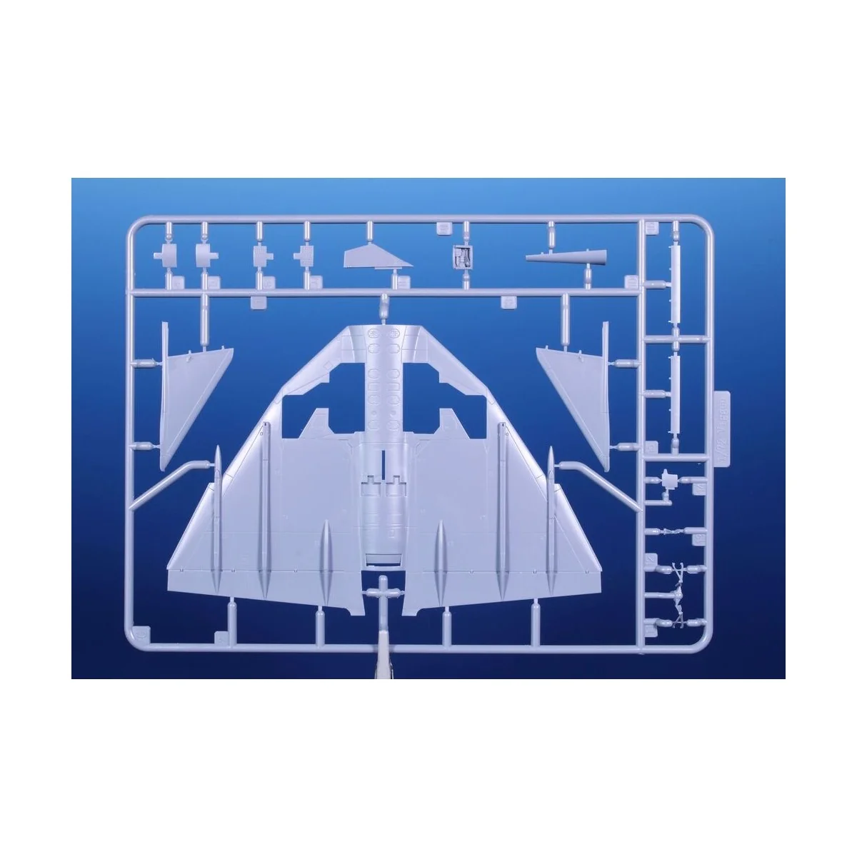 SAAB AJS-37 Viggen ‘Show Must Go On’, 1/72 - Special Hobby 100-SH72497 SAAB AJS-37 Viggen ‘Show Must Go On’, 1/72 - Special Hobby 100-SH72497