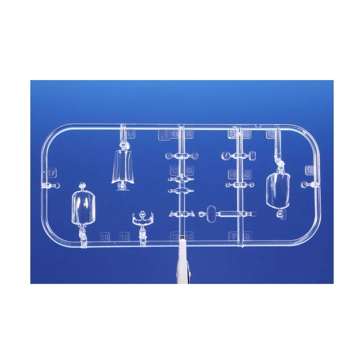 SAAB AJS-37 Viggen ‘Show Must Go On’ - Special Hobby 100-SH72497