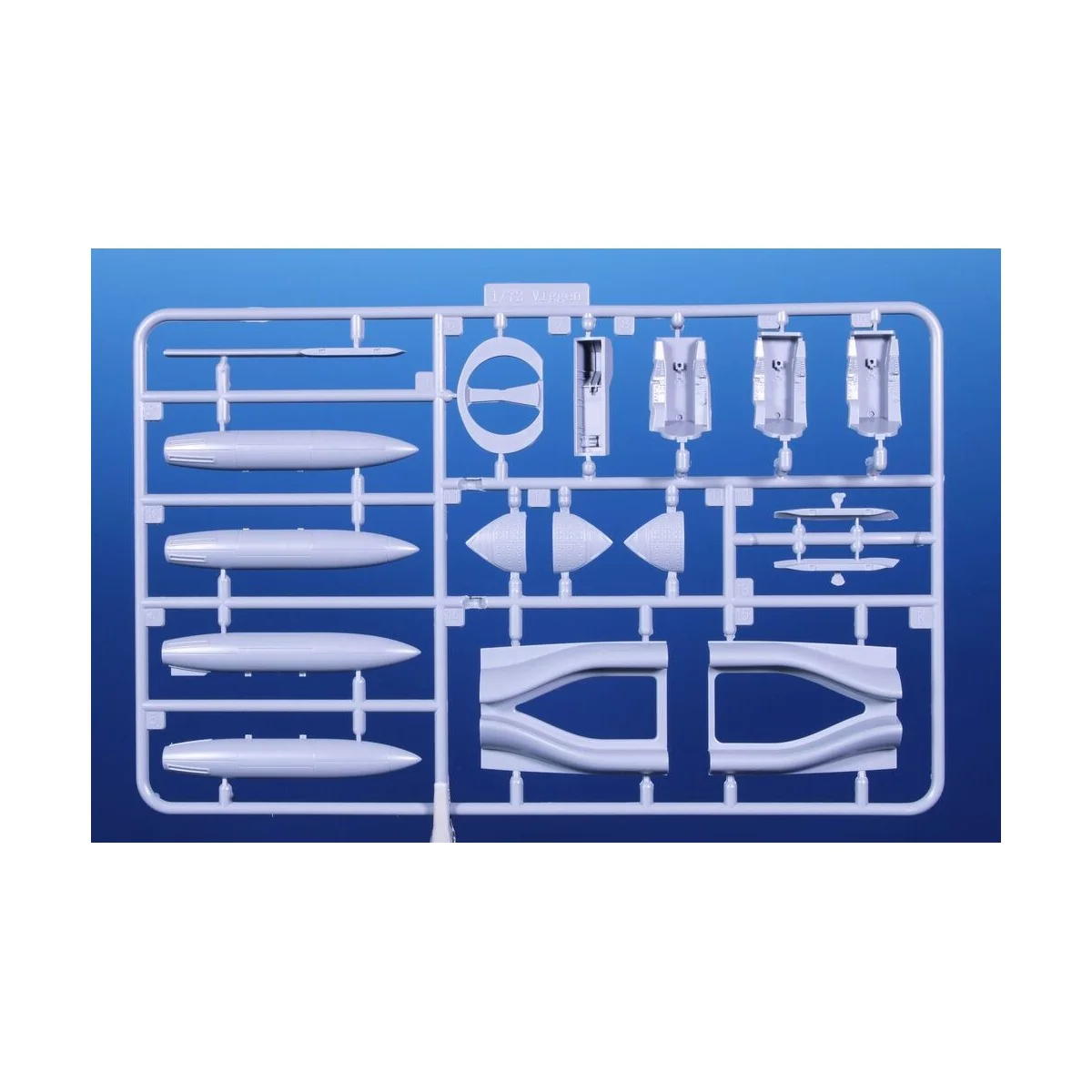 SAAB AJS-37 Viggen ‘Show Must Go On’ - Special Hobby 100-SH72497