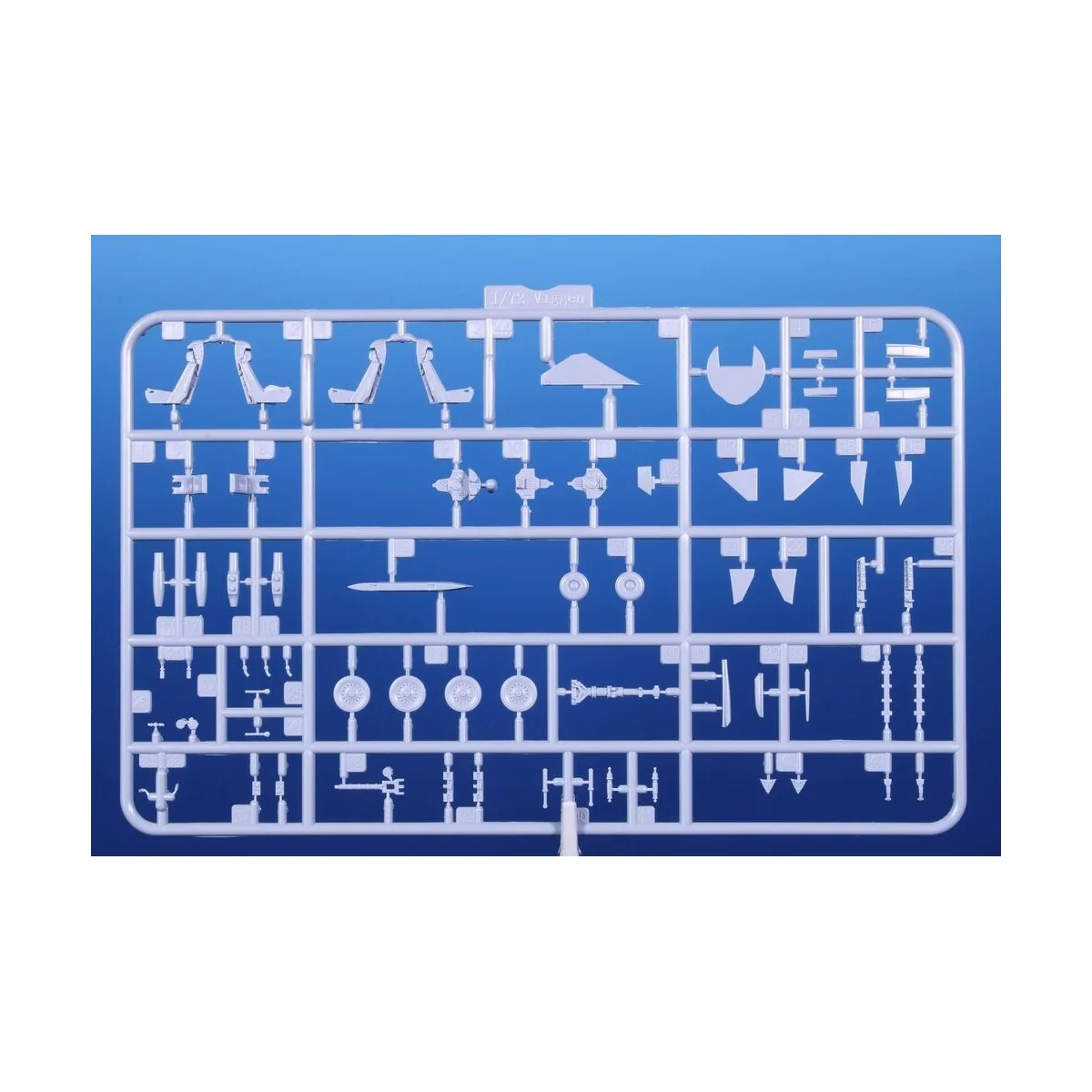 SAAB AJS-37 Viggen ‘Show Must Go On’ - Special Hobby 100-SH72497