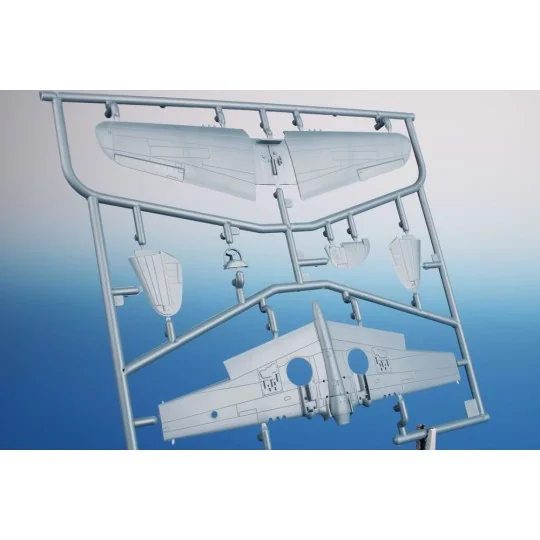 P-40N Warhawk ‘Island Warriors’ - Special Hobby 100-SH72502