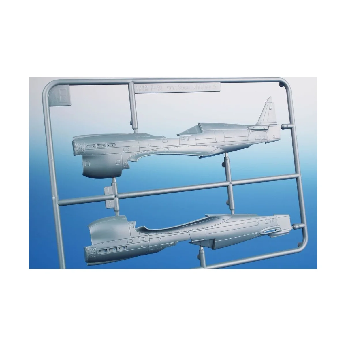 P-40N Warhawk ‘Island Warriors’ - Special Hobby 100-SH72502