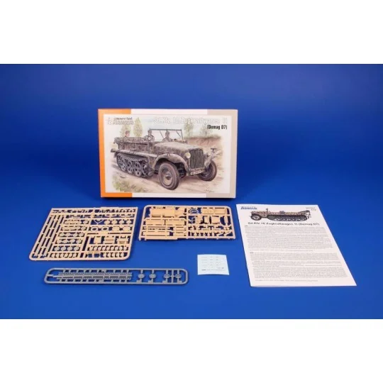 Sd.Kfz 10 Zugkraftwagen 1t (Demag D7) - Special Hobby 100-SA72021