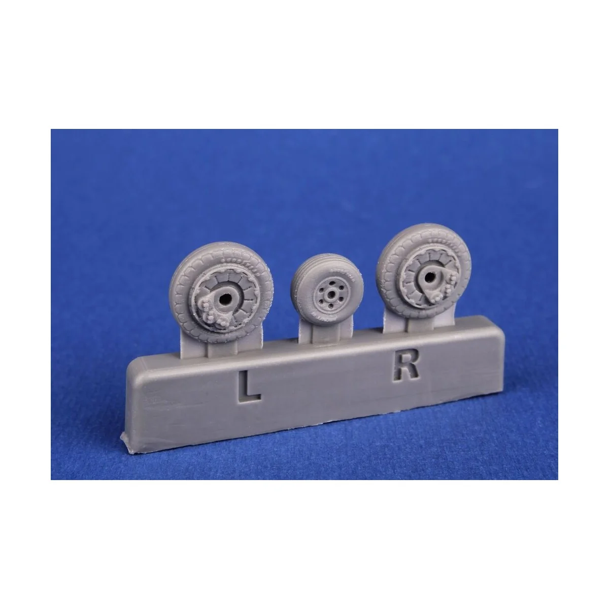 F9F Panther Wheels Set / for Trumpeter kits - CMK 129-4489