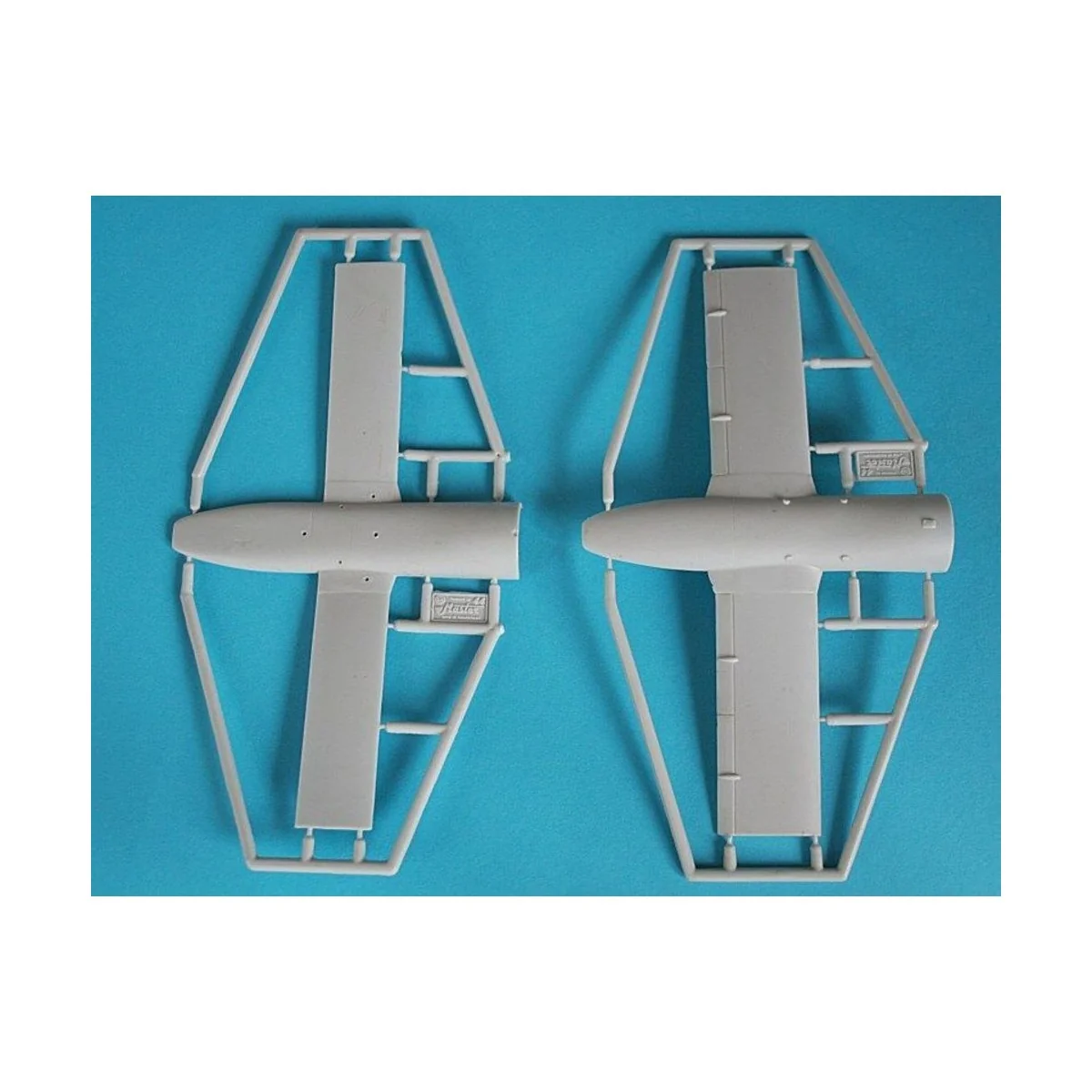 White Knight & SS1, 1/72 - Amodel AMO72201 White Knight & SS1, 1/72 - Amodel AMO72201