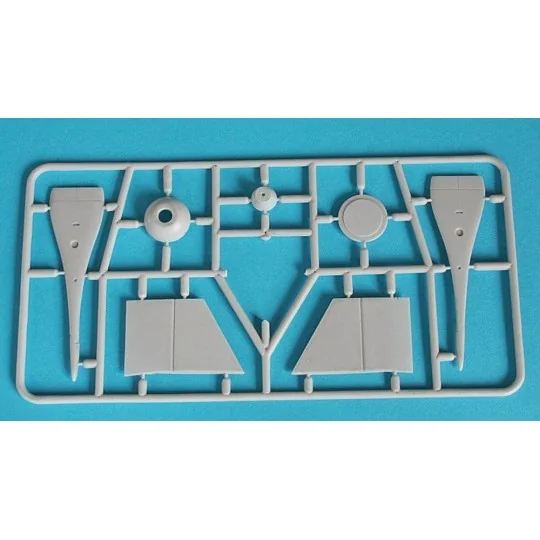 White Knight & SS1, 1/72 - Amodel AMO72201 White Knight & SS1, 1/72 - Amodel AMO72201