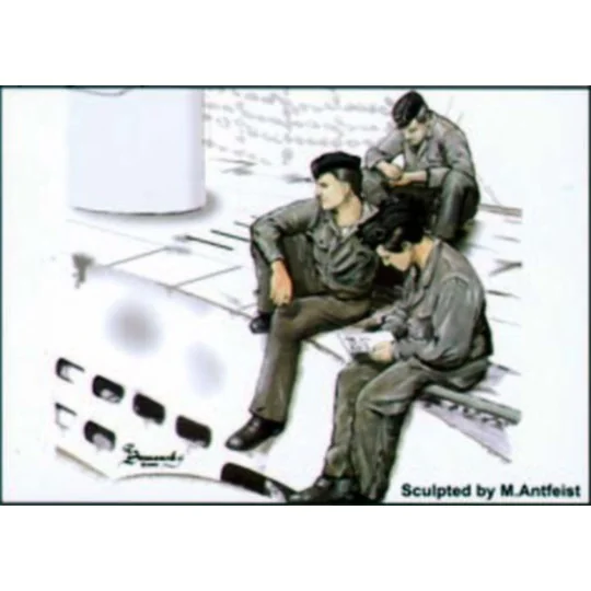 U-Boot VII Crew at rest part I - CMK 129-F72118