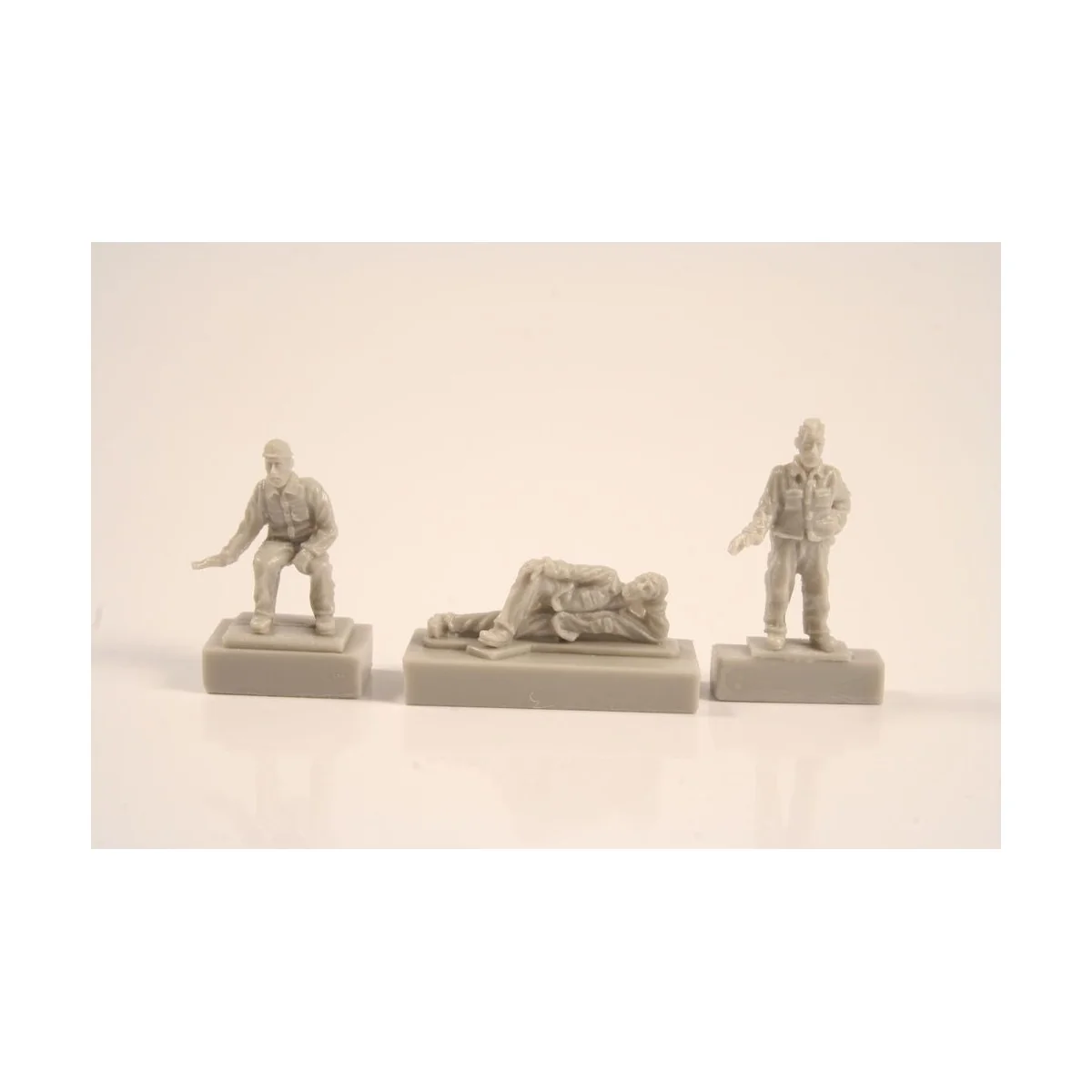 U boot IXC-Crew at rest in quartes (3fig - CMK 129-F72251