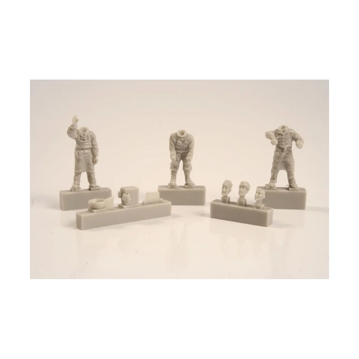 U-Boot typ IXC-Crew in Galley (3 fig.), 1/72 - CMK 129-F72254