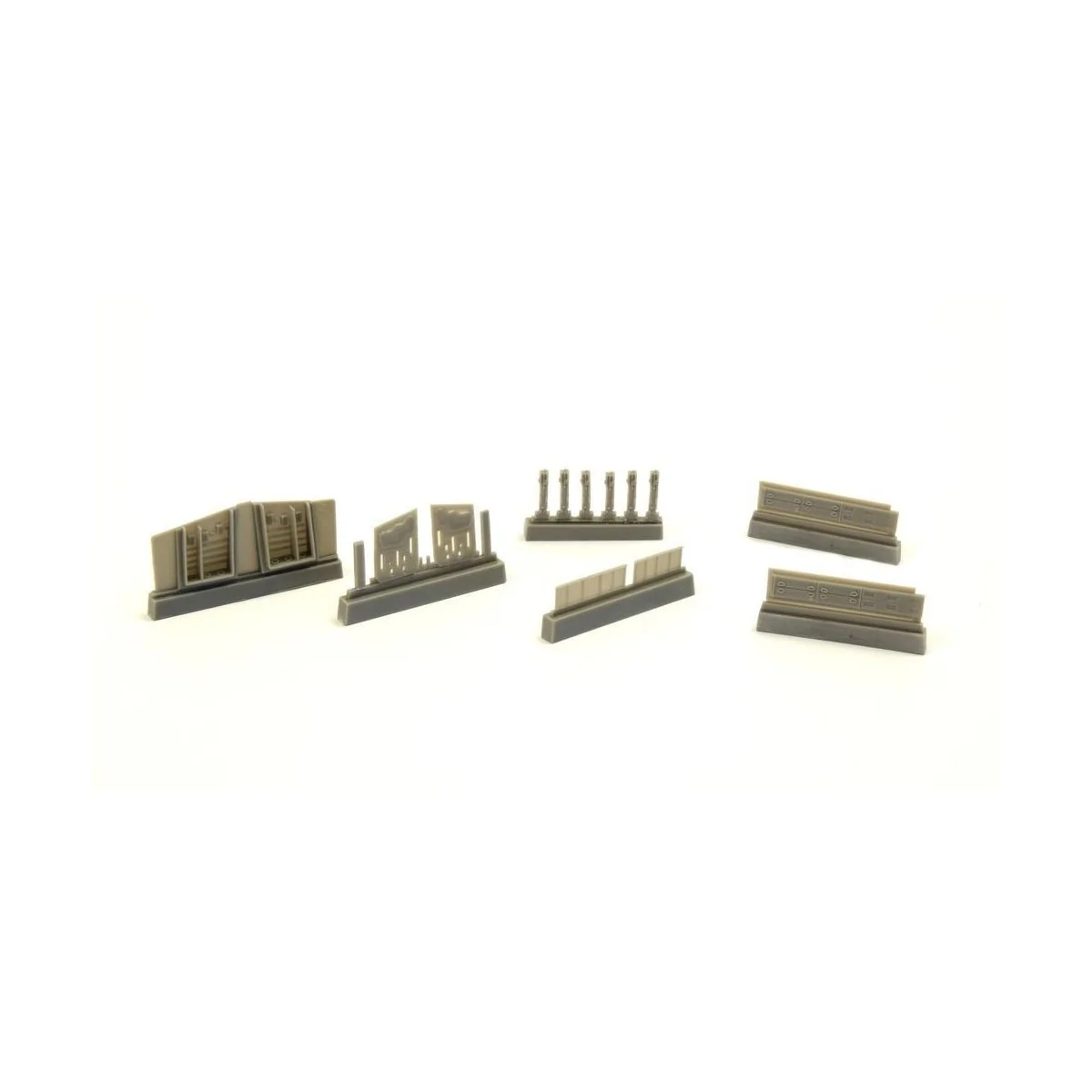 P-40-Undercarriage Set(contains wheel structure and Canvas covers),... P-40-Undercarriage Set(contains wheel structure and Canvas covers),...