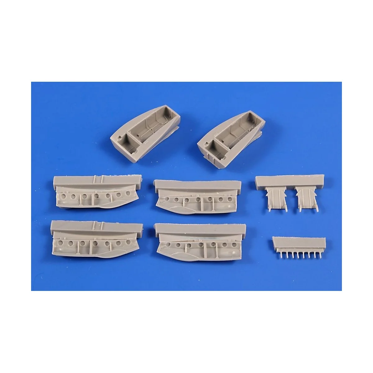 Beaufighter TF Mk.X Main Undercarriage Bays Correction, 1/72 - CMK ... Beaufighter TF Mk.X Main Undercarriage Bays Correction, 1/72 - CMK ...