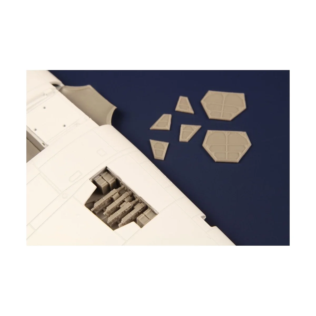 Hurricane Wing Armament (8 guns) - CMK 129-7451